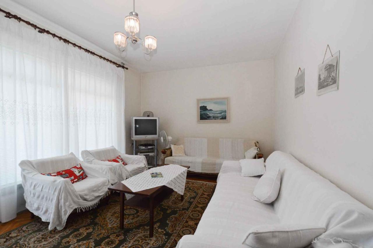 Apartment In Pula/Istrien 27825 Εξωτερικό φωτογραφία