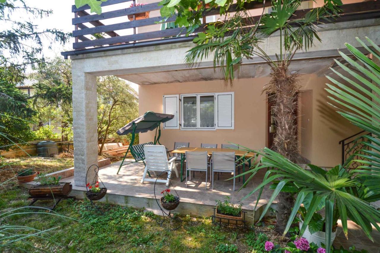 Apartment In Pula/Istrien 27825 Εξωτερικό φωτογραφία